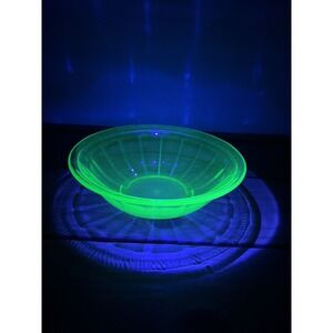 Federal Vaseline Uranium‎ Colonial Rope Large Serving Bowl Stamped F Shield